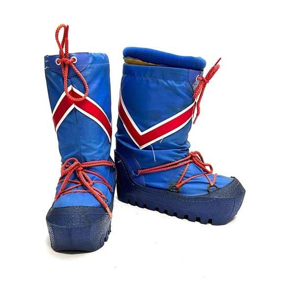 Vintage 1980s women’s blue nylon platform moon boot style winter snow boots - Picture 4 of 9